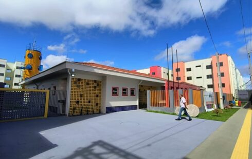 Dorinaldo confirma novas creches e ônibus para escolas no Amapá