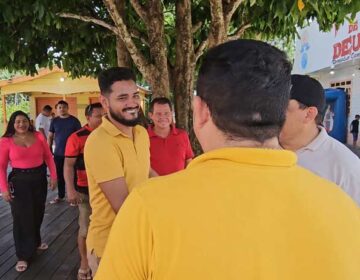 Em Mazagão, jovem vereador intensifica pré-campanha em comunidades ribeirinhas