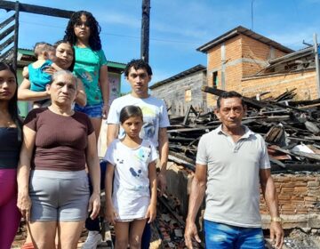 Família que perdeu tudo em incêndio sofre para reconstruir o lar