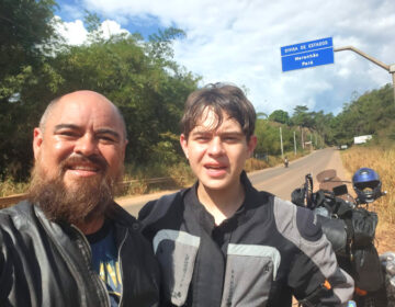 De Santana, pai e filho atravessam o Brasil de moto