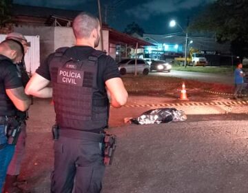 Polícia procura homicida que usou faca de serra em vítima