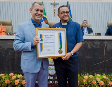Padre acusado de crimes sexuais é encontrado morto