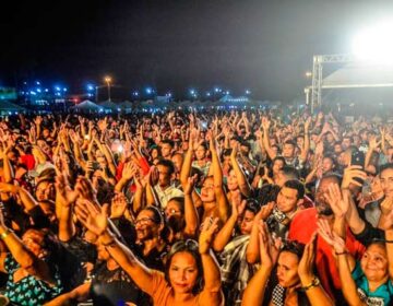 Carabao, Zé Vaqueiro e Ximbinha: veja a programação do Festival do Abacaxi