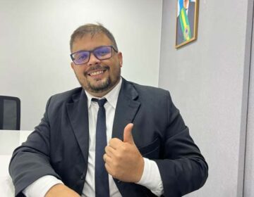 Ex-vereador cassado por fraude em partido tenta voltar à Câmara
