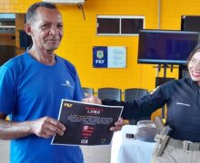 Serviços gerais da PRF ganha viagem para assistir jogo do Flamengo