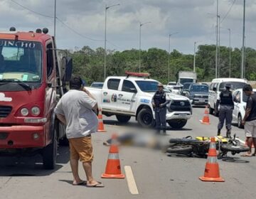 Reboque para na pista e jovem recém-concursado da PM morre ao colidir na traseira