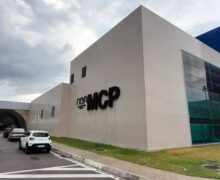 Passageira de voo é tocada enquanto dormia e caso termina em prisão