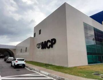 Passageira de voo é tocada enquanto dormia e caso termina em prisão