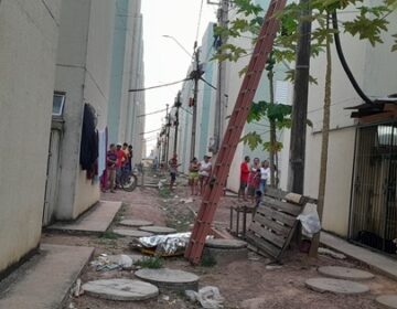 Jovem morre eletrocutado ao tentar fazer ‘gato’ na rede elétrica em Macapá