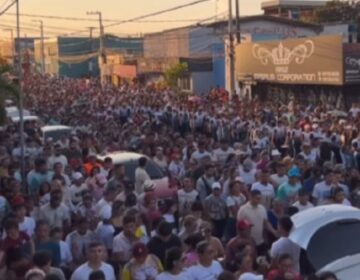 Marido dá tiro na cabeça de esposa no Círio de Santana