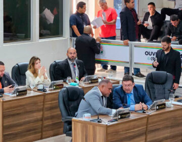 Governistas travam orçamento de 2025 por aumento de verbas próprias