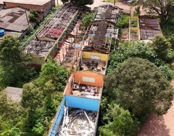 Mães fazem apelo por escola municipal abandonada em Macapá