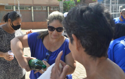 De graça