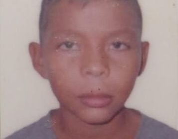Adolescente é morto a tiros na frente da mãe em Santana