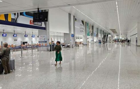 Aérea é condenada após cadeirante perder velório da mãe por cancelamento de voo