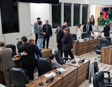 Em Macapá, vereadores rasgam elogios, aprovam e comemoram contas do prefeito