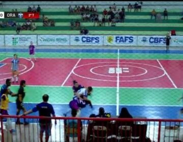 Semifinal da Série Ouro feminina de futsal acaba em pancadaria no Amapá