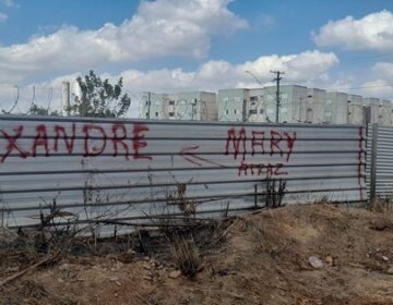 Nomes em tapumes e calçadas indicam ‘futura invasão’ em Macapá