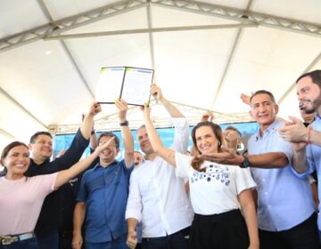 Ministro assina ordem de serviço e obras da BR-156 são retomadas