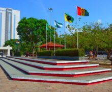 Governo revitaliza Praça da Bandeira, marco histórico no Centro de Macapá