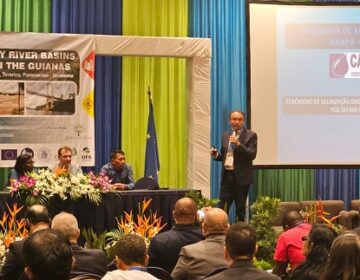 Suriname: Amapá apresenta solução para atender famílias afetadas por salinização do rio