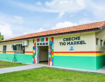 Pais pedem segurança para creche de Macapá ameaçada de ser incendiada com alunos dentro