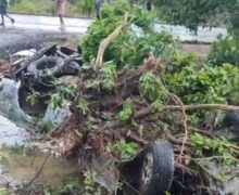 Ambulância com paciente a caminho de Macapá capota na BR-156