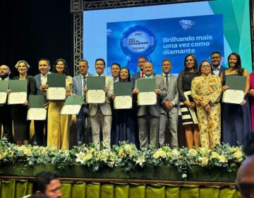 Tribunal Regional Eleitoral diploma vereadores e prefeito eleitos em Santana