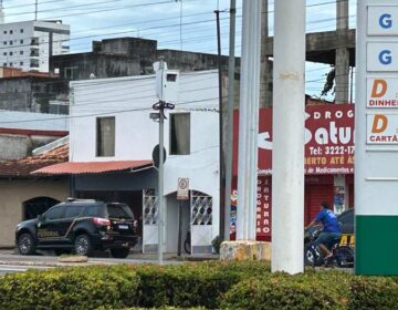 Juiz e servidores são alvo de operação contra esquema para beneficiar faccionados