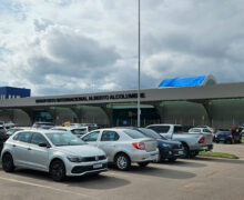 Lona protege telhado do Aeroporto de Macapá 3 meses após ventania
