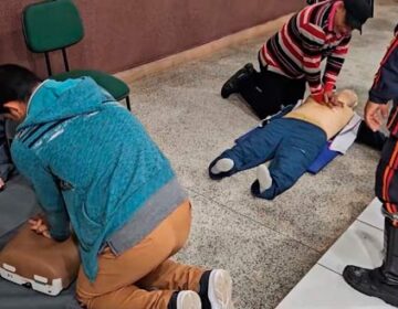 Trilha de filme dá ritmo em curso de primeiros socorros para cuidadores no AP
