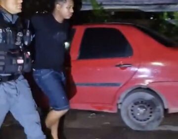 Suspeito corre ao ver patrulha, mas é alcançado e pego com 1,5 kg de droga