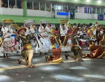 Boêmios do Laguinho leva o “Elogio da loucura” para o sambódromo de Macapá