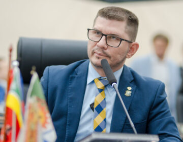 Cassação de deputado por candidaturas fictícias é mantida pelo TRE