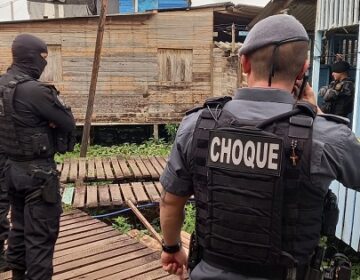 Operação para capturar foragidos termina com um morto e apreensão de R$ 40 mil