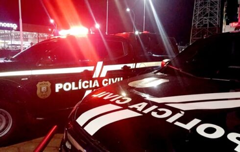 Enteado que eviscerou padrasto ao defender a mãe é indiciado