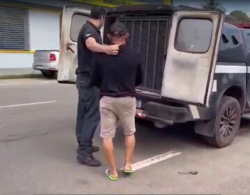 Homem que matou a ex-mulher é preso após tentar assassinar a atual com facadas