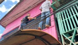 Na 23ª incursão de 2025, polícia encontra arma e drogas em forro de casa na Baixada do Ambrósio