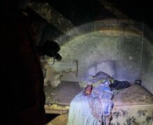 Idoso tem 80% do corpo queimado em incêndio; socorrista também fica ferido