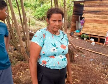 PM diz que moradores presos por furto de energia invadiram área de proteção ambiental