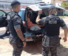 Distribuidora de drogas é flagrada com 10 kg de crack pelo Bope