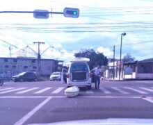 Funerária se pronuncia após caixão cair de carro em Macapá