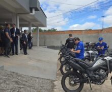 Promotores inspecionam motocicletas da operação que terminou com 7 mortes