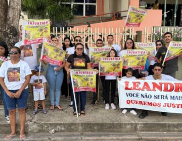 Família e amigos de taxista morto protestam por justiça