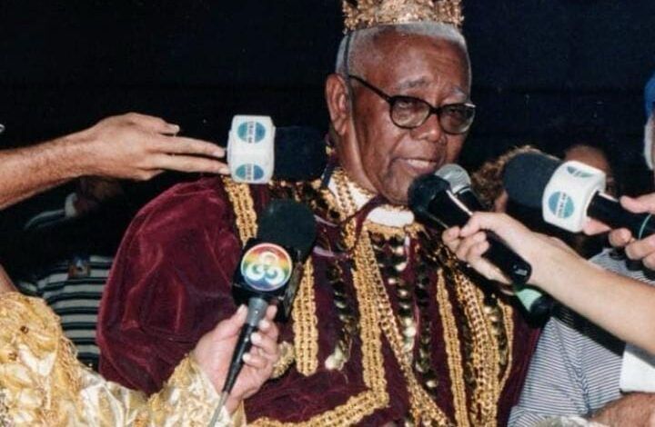 Amapá na Sapucaí: Mangueira vai exaltar Mestre Sacaca no Carnaval 2026