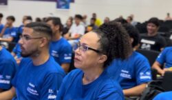‘Sempre gostei, mas não tinha oportunidade’, diz aluna em curso para eletricista