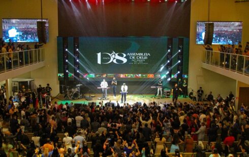 Celebração pelos 108 anos de igreja evangélica reuniu mais de 30 mil pessoas em Macapá