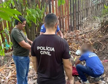 Após aborto e ‘enterro’ de filha em quintal, ex-casal é indiciado