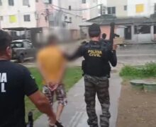 Com celular escondido, mãe grava abusos e ajuda a prender padrasto que violentou enteada por 3 anos