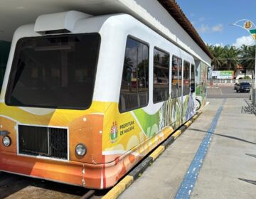 Bondinho do Trapiche Eliezer Levy volta a operar e garante diversão na reta final das férias